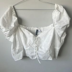 DIVIDED White Puff Sleeve Crop
